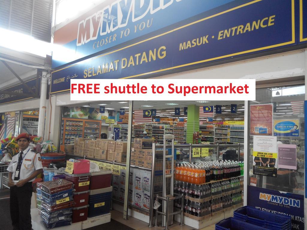 Formula One Bed And Breakfast F1 Sepang Klia Klia2 Kuala Lumpur International Airport Transit Nilai Exterior foto