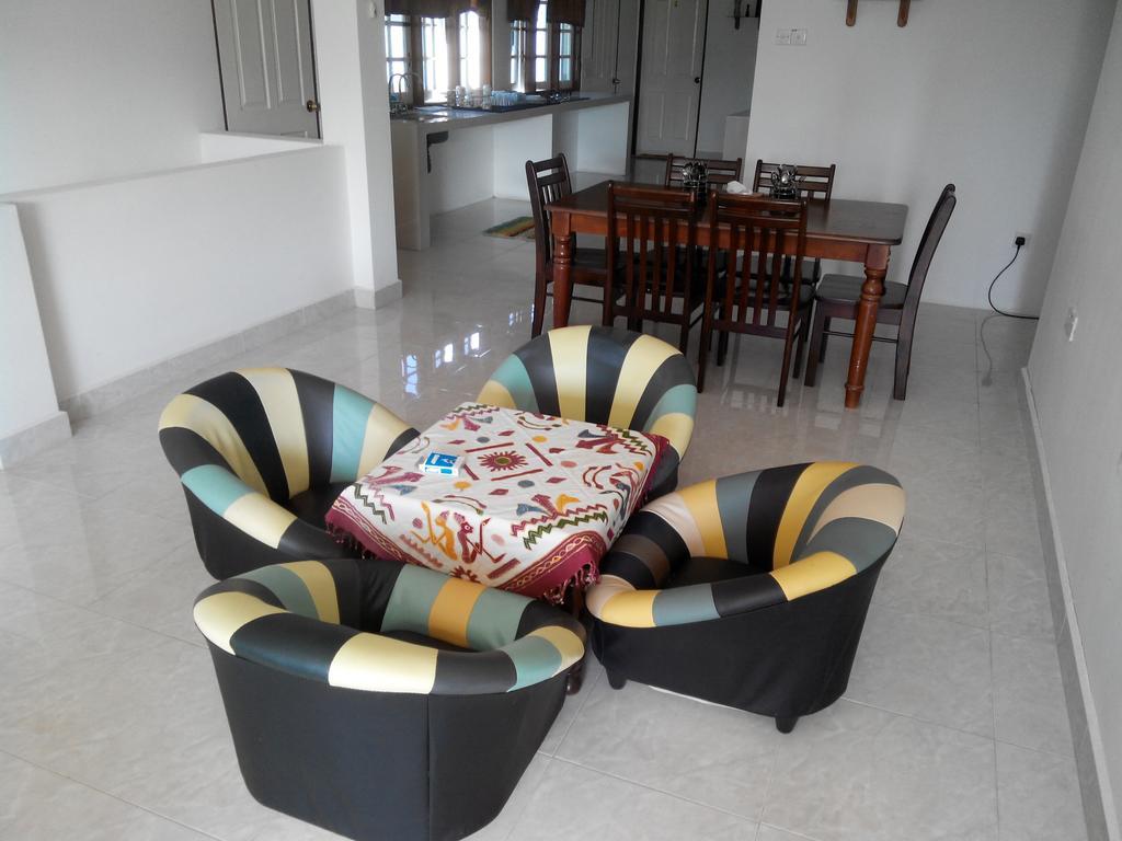 Formula One Bed And Breakfast F1 Sepang Klia Klia2 Kuala Lumpur International Airport Transit Nilai Exterior foto